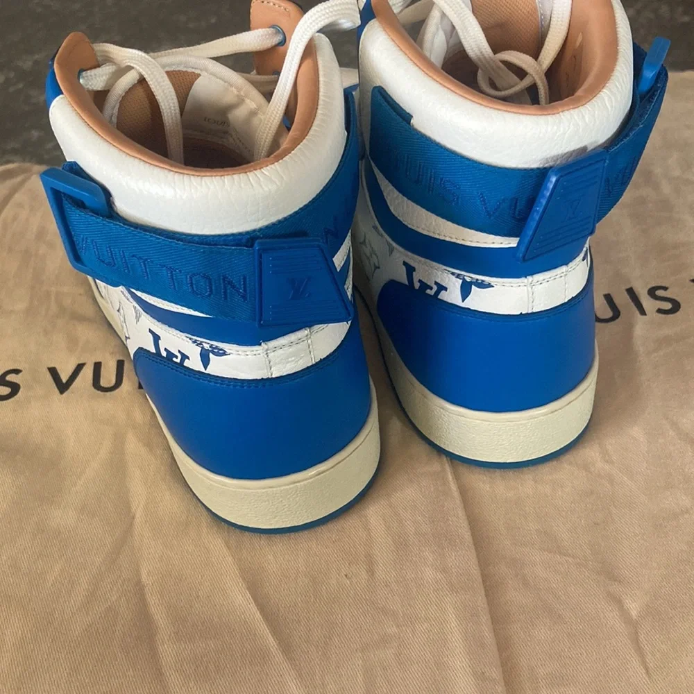 Louis Vuitton Rivoli Men Sneakers blue and white - Picture 4 of 7